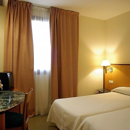 Hostal Meson Pepa Logroño Eksteriør billede